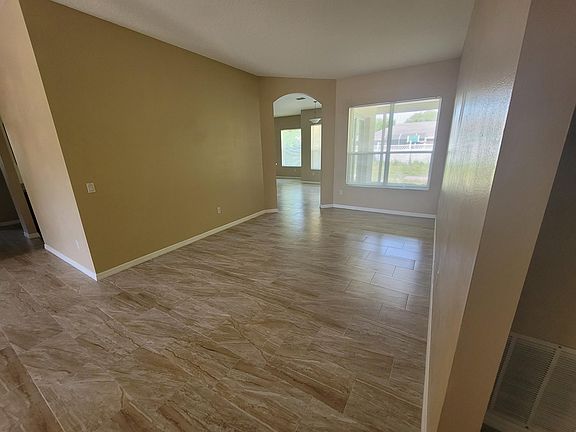 5th image of 97 Pebble Beach Dr