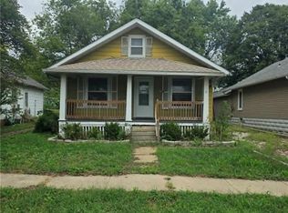 209 W 7th Ave, Garnett, KS 66032