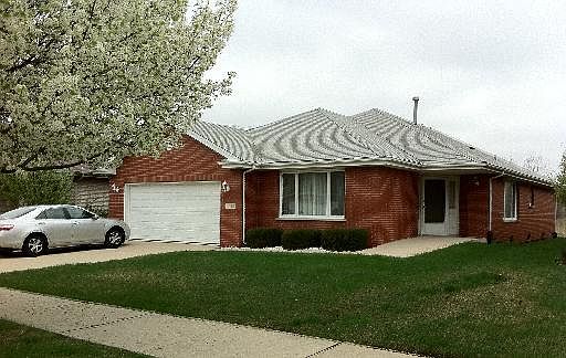 1st image of 5432 Foxwoods Dr