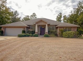 6717 Castlewood St, Navarre, FL 32566