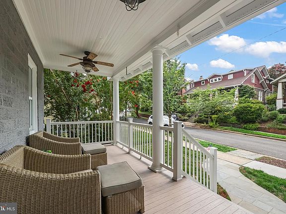5th image of 605 Johnston Pl