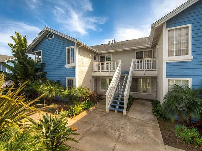 Friendly, well maintained Condo Complex