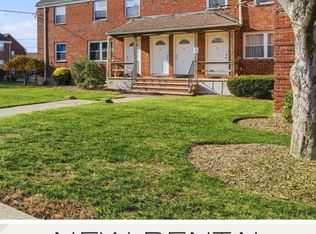 440 Lawn Ave #14, Palisades Park, NJ 07650