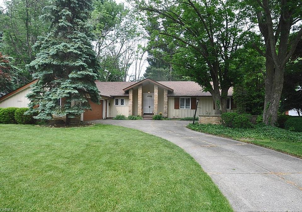 1st image of 3850 W Valley Dr