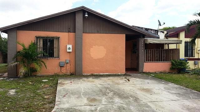 1st image of 19561 NW 52nd Ct