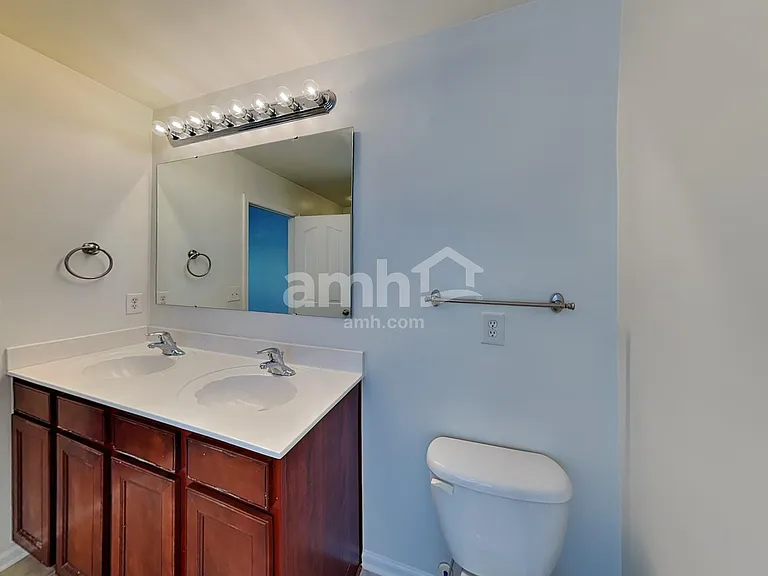 16531 Falconry Way — Photo 13