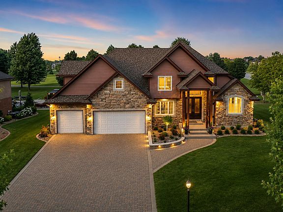 2nd image of 902 Kendall Ct