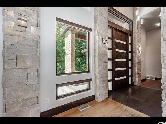 5th image of 1317 E Milne Ln