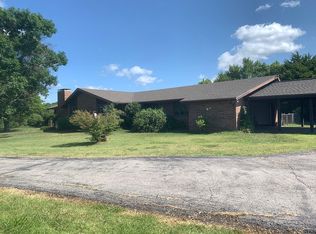 935 215th St, Fort Scott, KS 66701