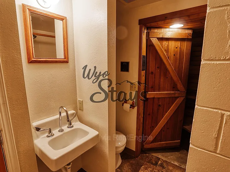 625 Lewis St #M — Photo 35