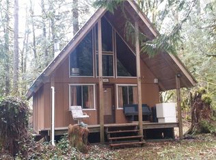 7750 Maple Dr, Maple Falls, WA 98266