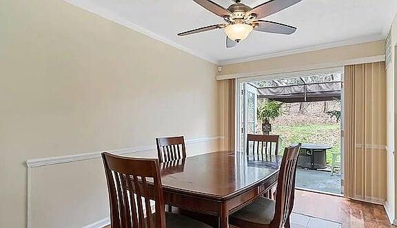 3rd image of 1085 New Haven Dr