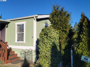 2980 NE Division St, Gresham, OR 97030