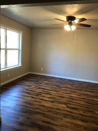 3rd image of 1612 Salem Ct