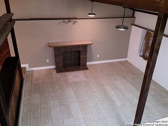 4th image of 514 W Petaluma Blvd