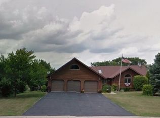 925 Harmoni Ln, New Lenox, IL 60451