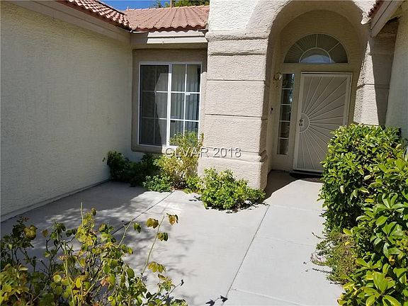 3rd image of 3641 S Park St