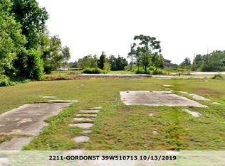 2211 Gordon St, New Orleans, LA 70117