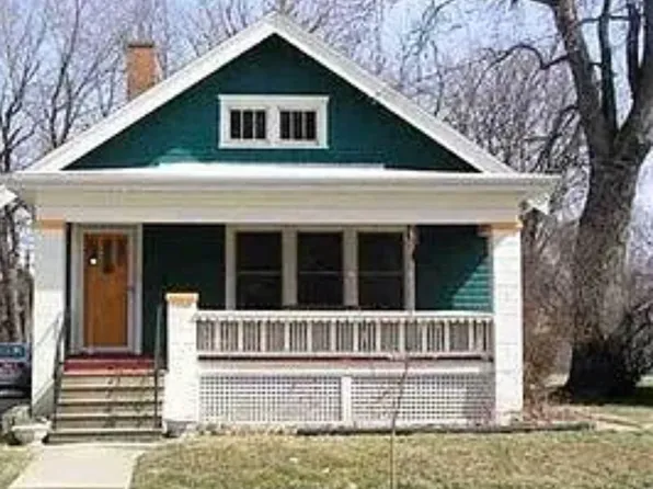 1318 N Machin Ave, Peoria, IL 61606