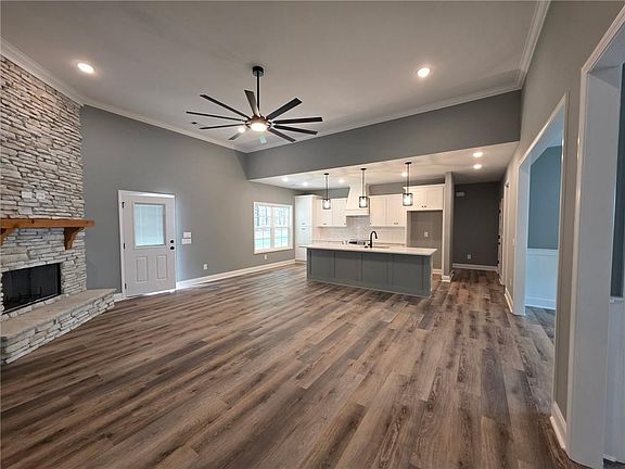 2nd image of 1614 Lee Road 129