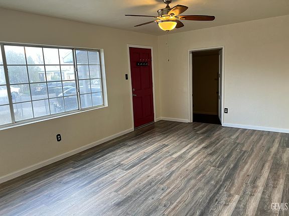 2nd image of 225 Bloomquist Dr