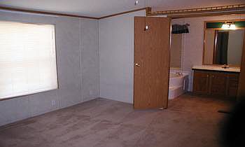 5th image of 4746 Skyline Dr #35