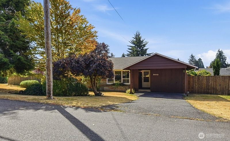 4th image of 3815 S 179th Street