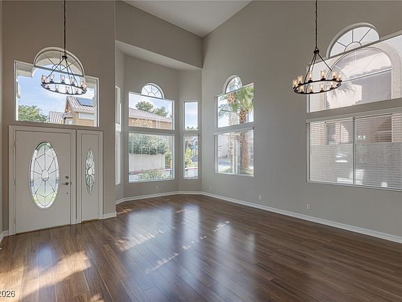 5th image of 2084 Eaglepath Cir