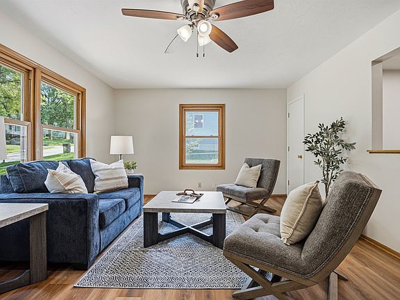 3rd image of 708 Logan Ave