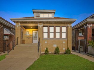 5829 S Albany Ave, Chicago, IL 60629