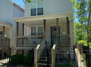 2003 W 70th St, Chicago, IL 60636