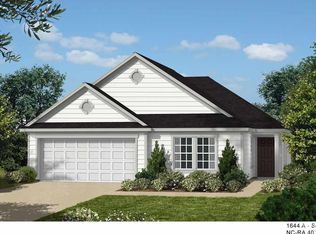 100 Oak Rise Ln, Fuquay Varina, NC 27526