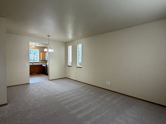 2nd image of 843 Gina Ct SE