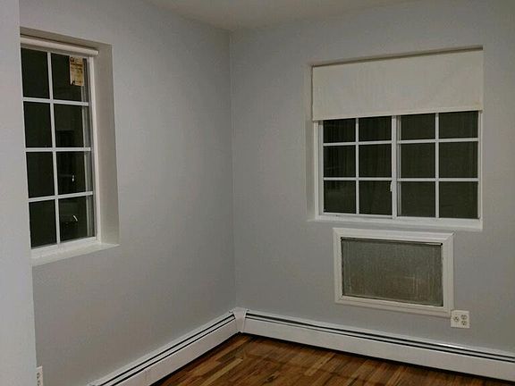 4th image of 1641 Garfield St