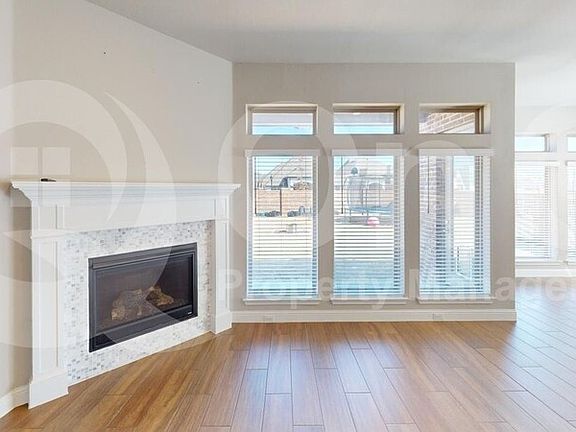 4th image of 3906 Bethesda Way