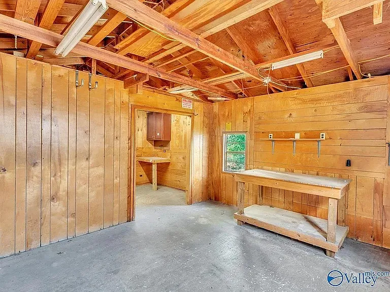 11316 Maplecrest Dr SE — Photo 31