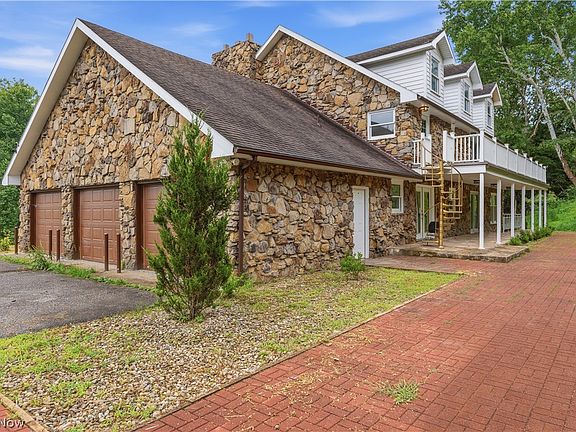 4th image of 131 Loretto Ln
