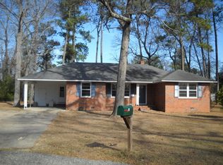 15 Woodland Ct, Sumter, SC 29150