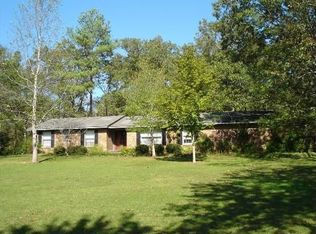 79 Oakwood Dr, Decaturville, TN 38329