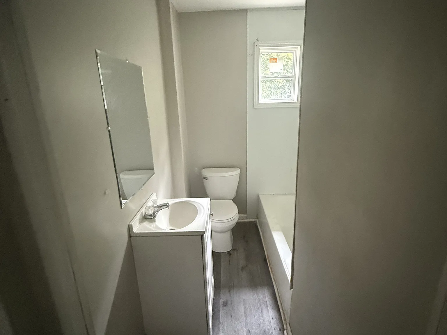 356 Woolfolk Street - B — Photo 3