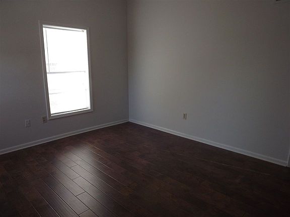 5th image of 4872 Quay Hill Dr