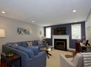 22 Cleek Ct, North Reading, MA 01864