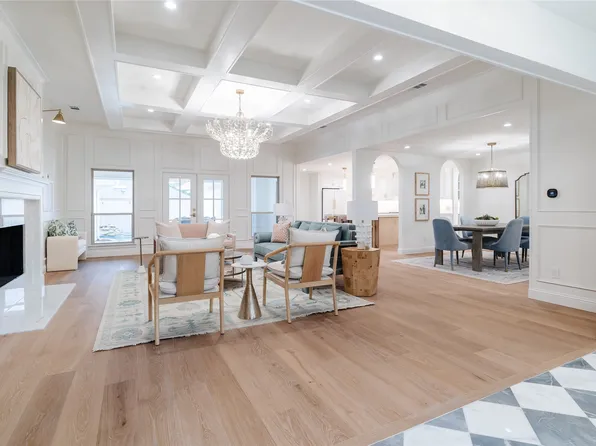 9206 Clover Valley Dr, Dallas, TX 75243