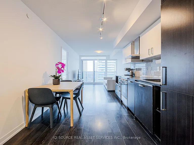 125 Redpath Ave #3005 — Photo 1