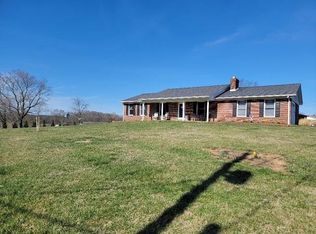 484 Hazelnut Rd, Hillsville, VA 24343