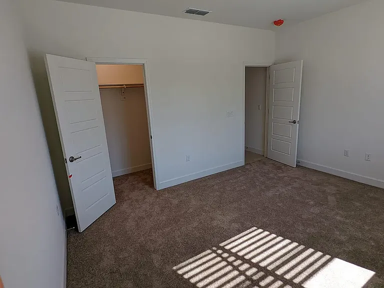 5930 Rosalee St — Photo 5