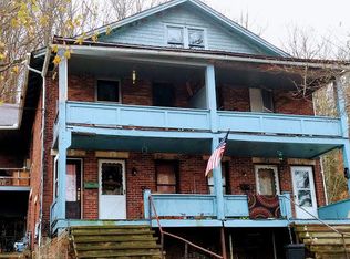 15 W Cardott St, Ridgway, PA 15853