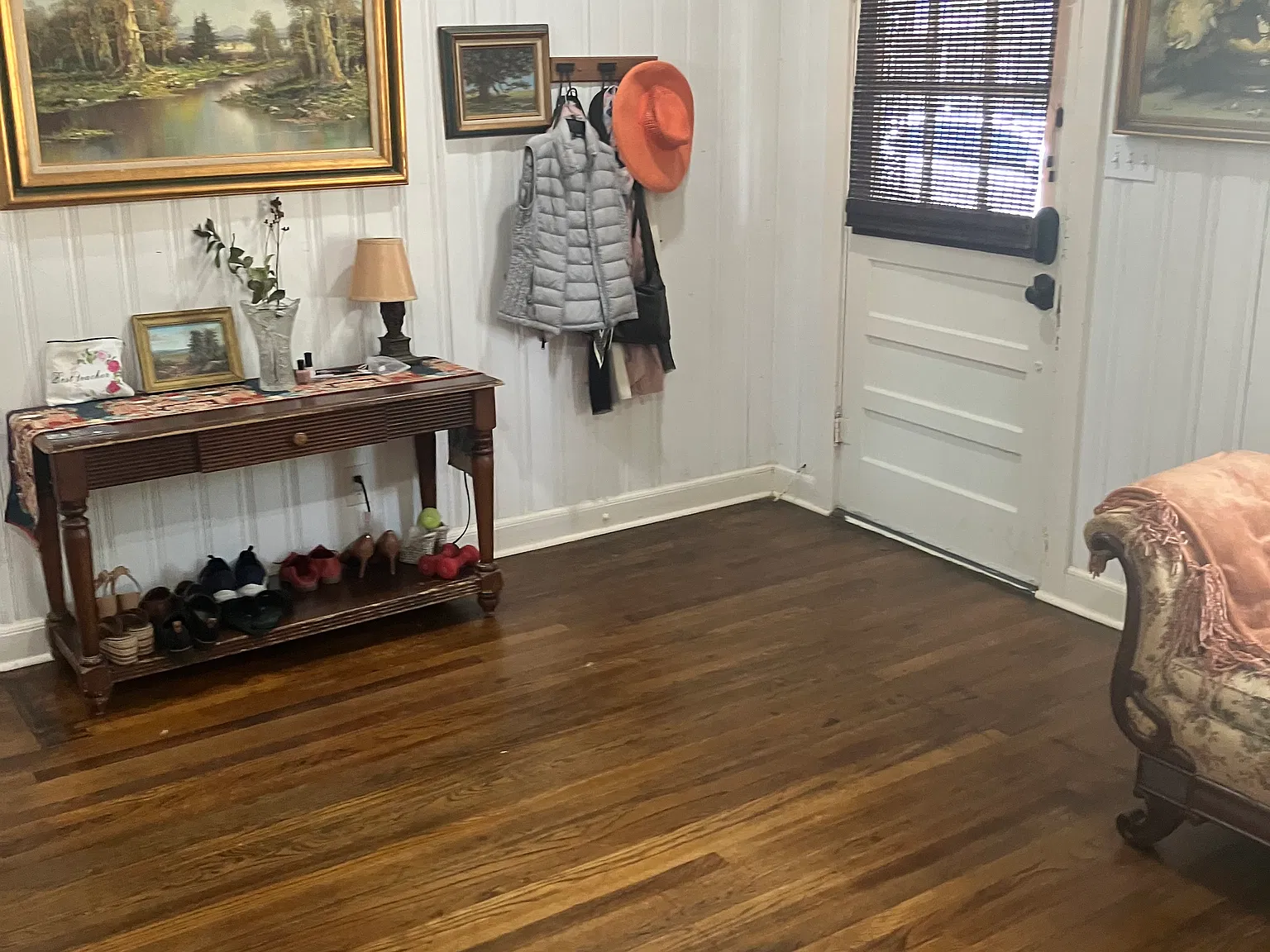 2 bed, $1,275 — Photo 2