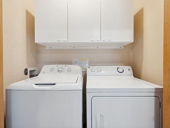 4th image of 2631 Orchard Dr Unit 2