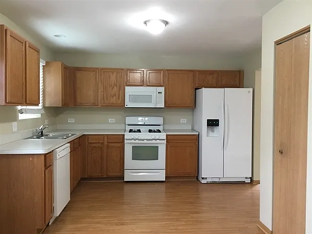 481 Pheasant Chase Dr — Photo 2